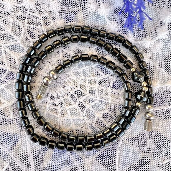 Vintage Hematite Necklace 18” - Picture 5 of 8